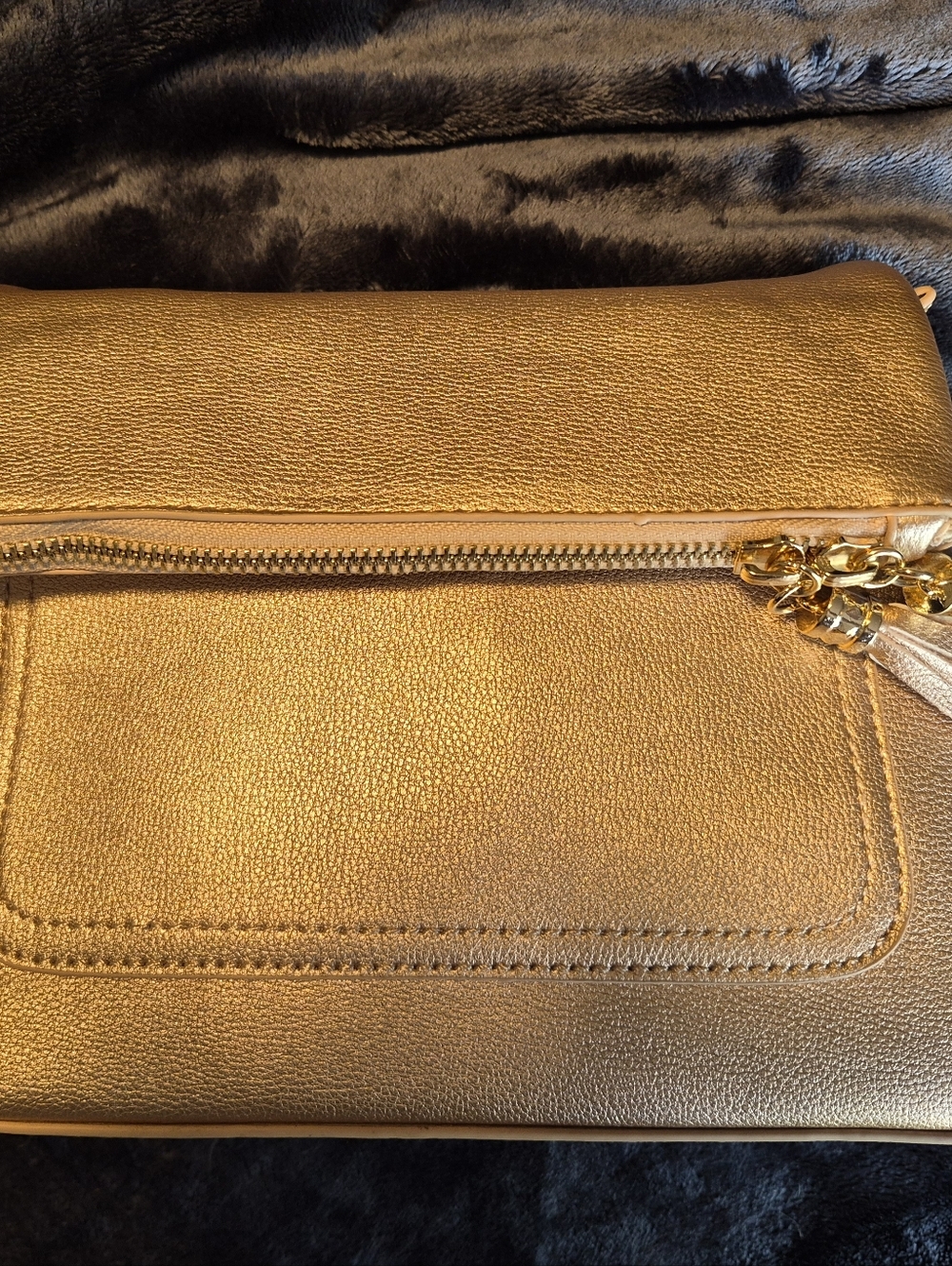 MKF Rose Gold Women’s Tassel Vegan Crossbody Bag New With Tags - Picture 16 of 16
